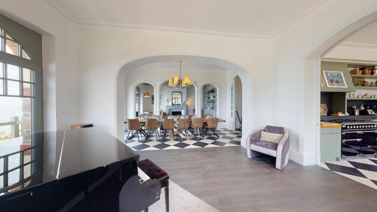 Les roches Grises, Luxueuse villa face mer, 4étoiles, SPA et jardin panoramique, société La Clef Decamp Granville Exterior foto